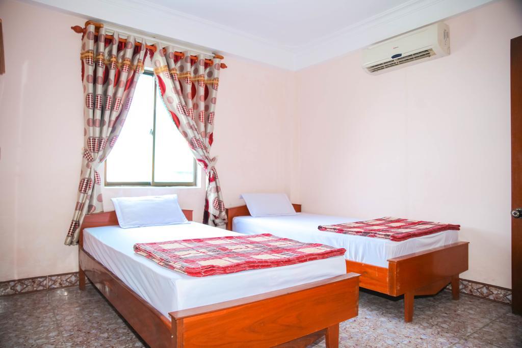 קוי נון Thanh Linh Hotel חדר תמונה