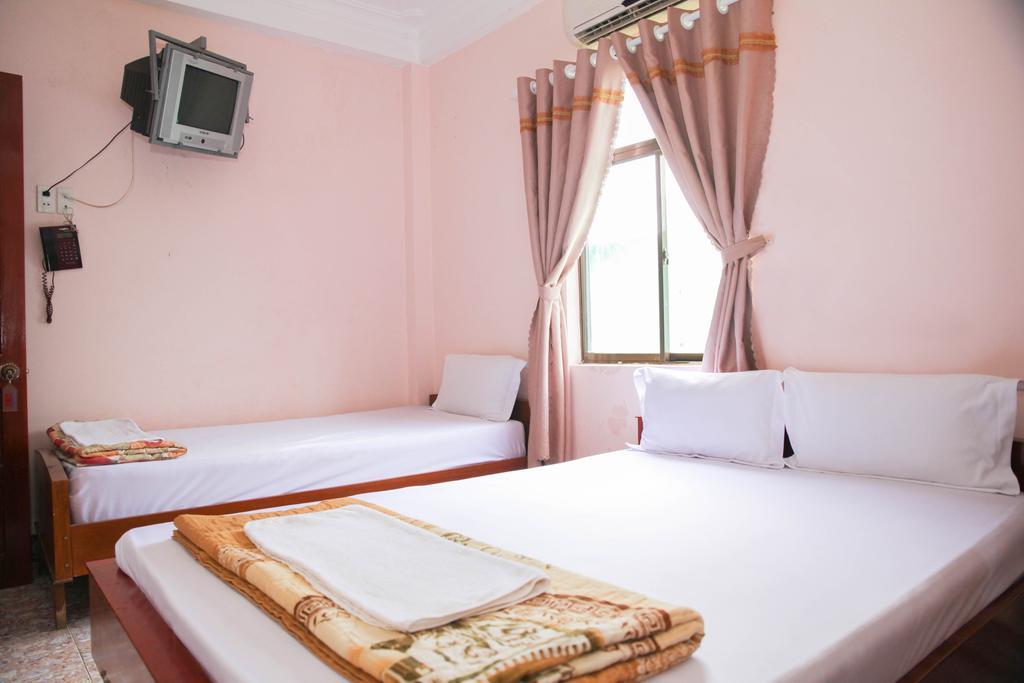 קוי נון Thanh Linh Hotel חדר תמונה